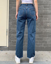 Load image into Gallery viewer, Butterfly Embroidery High Waist Jean Pants