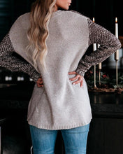 Load image into Gallery viewer, Colorblock Long Sleeve Knit Casual Sweater
